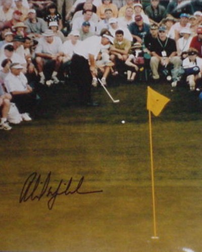 mickelson putt2.JPG